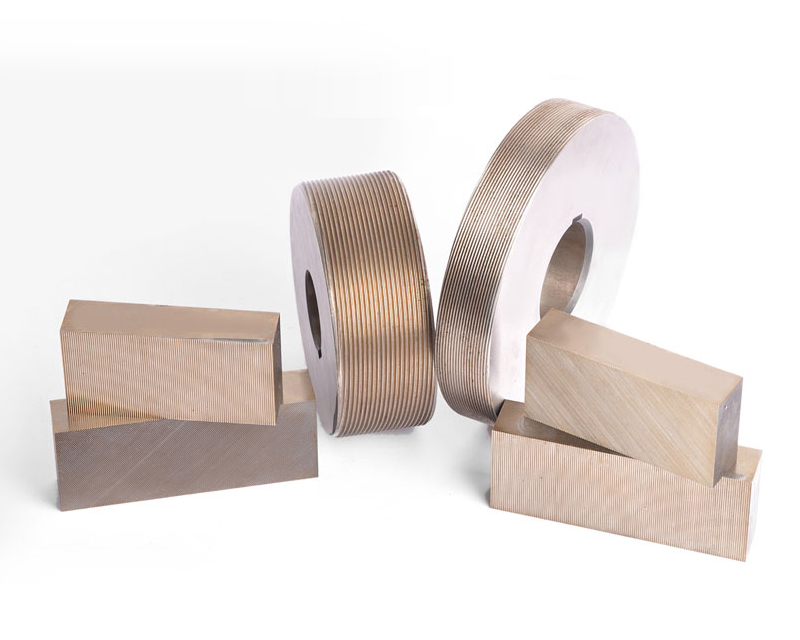 Regrinding and reconditioning of thread rolling tooling